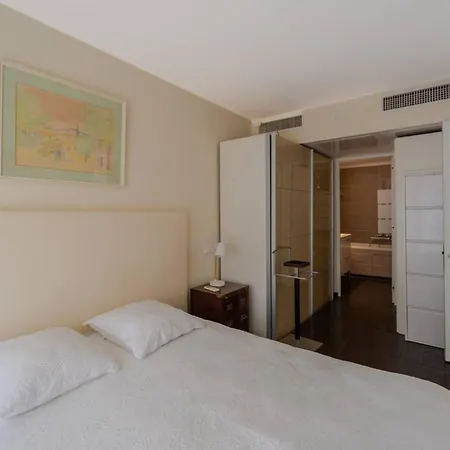 Appartement Luxueux 3 Terrasse De 90m Hypercentre - Wifi Clim - 6 Pers *